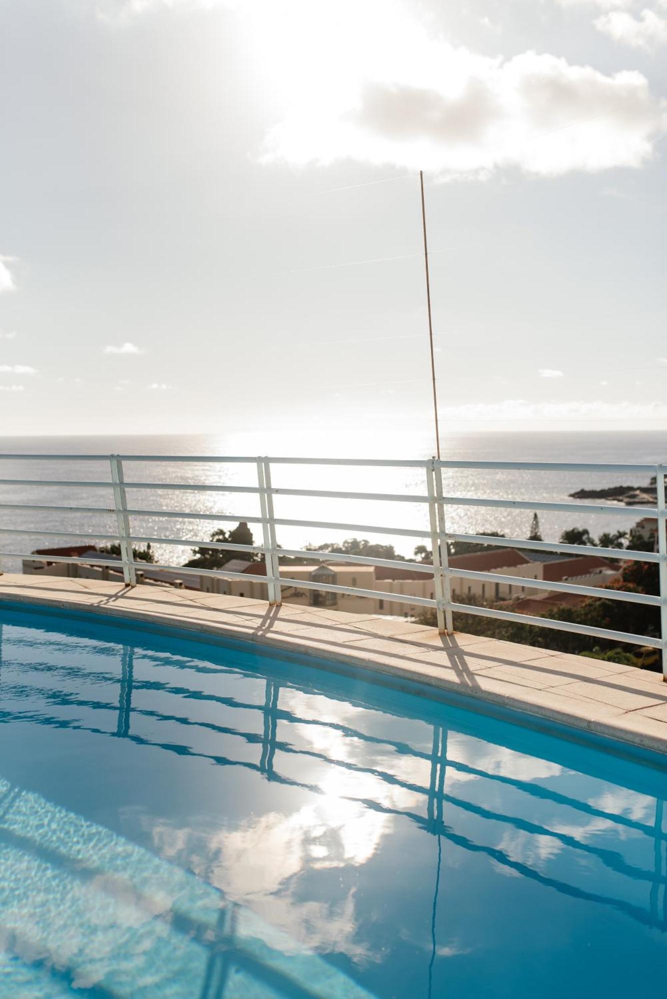 Luxurious T2 Varandas Xiii